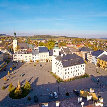 Slavnostn� rozsv�cen� v�no�n�ho stromu v R�ma�ov�